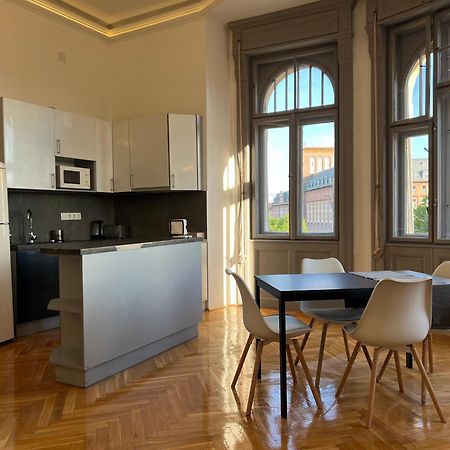 F14 Guesthouse Budapest Eksteriør bilde